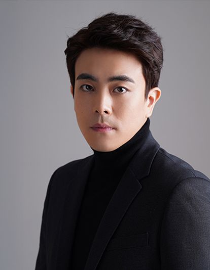 File:Park Jung Bok.jpg