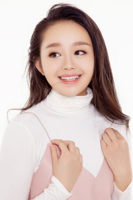 File:Zhang Zhi Hao (actress).jpg