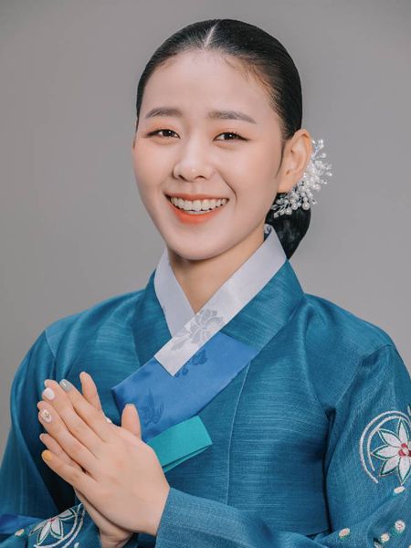 File:Kim Na Ni.jpg