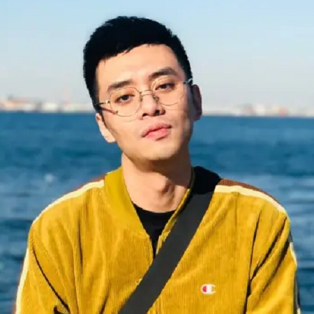 File:Yuan Yuan (writer).jpg