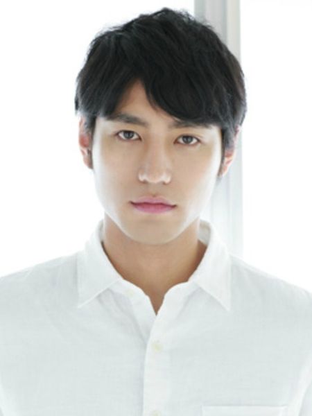 File:KoyanagiYu.jpg