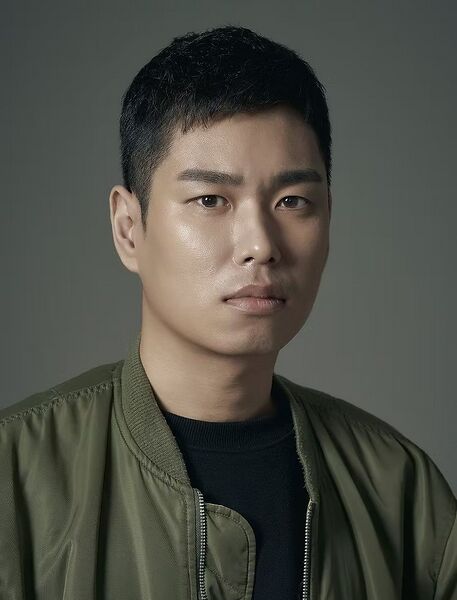 File:Lee Kyo Yup.jpg
