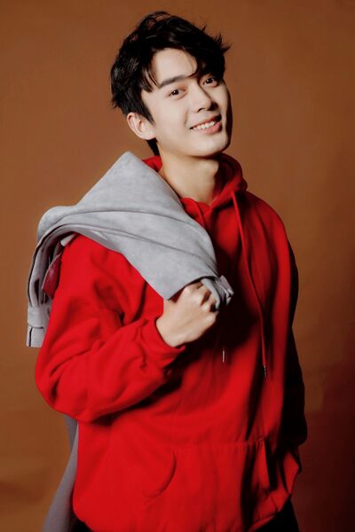 File:Zhang Chen Xi (actor).jpg