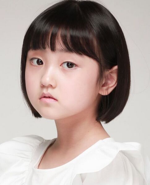 File:Park So Jung (2014).jpg