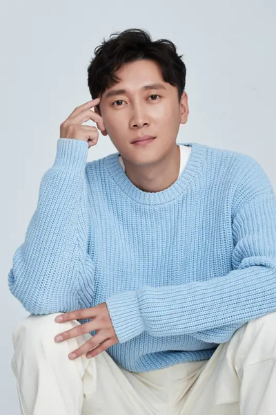 File:Zheng Zhong Yu.webp