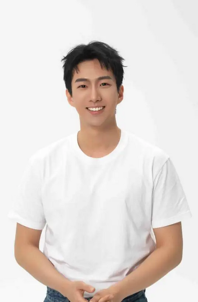 File:Zhu Xuan Yi.webp