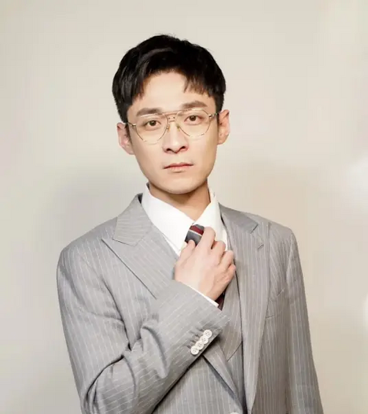 File:Gao Hai Bao.webp