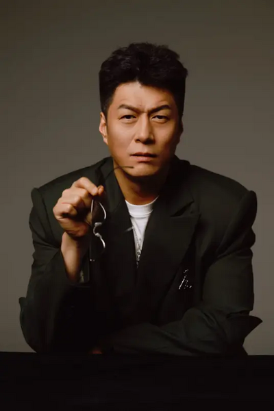 File:Zhou Da Yong.webp