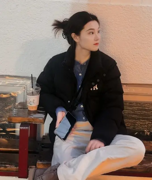 File:Liu Yu Xi.webp