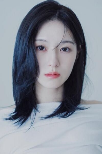 File:Kim Min Joo (1997).jpg