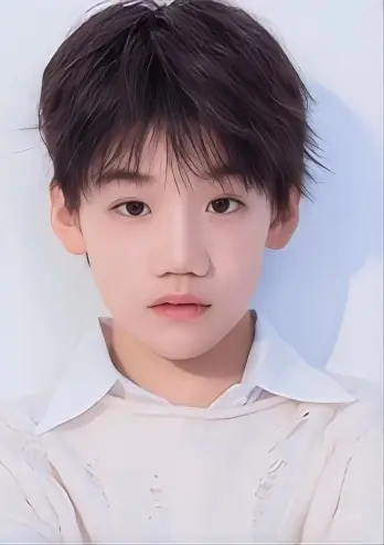 File:Guan Zi Cheng.webp