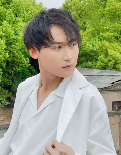 File:Sun Jian Tao.webp